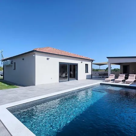 Villa Ani